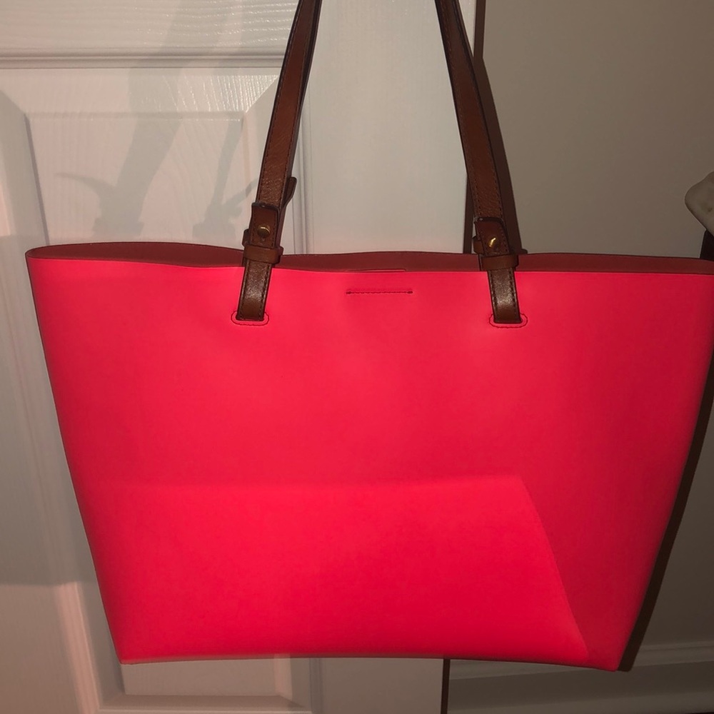 Coral Fossil Rachel Tote